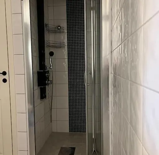 Hébergement de vacances Nydelig Med Havutsikt Og Utendors Badestamp Botnhamn